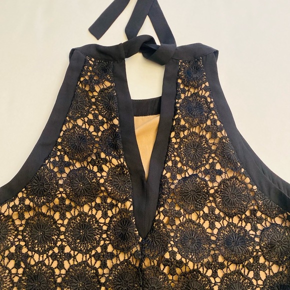Halogen Black Sleeveless Lace Blouse - Picture 4 of 8
